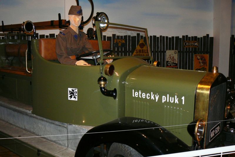 Vojenská technika 1