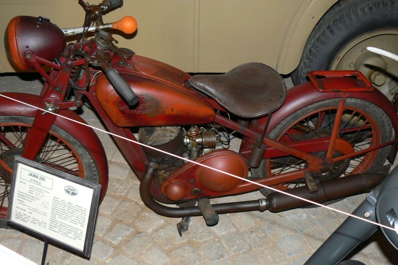 Vojenská technika 9