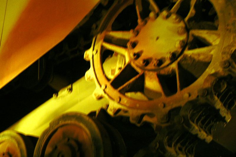 Vojenská technika 16